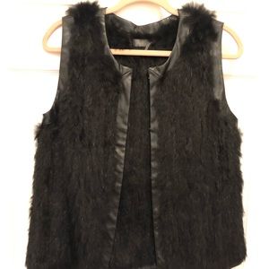 Fur vest
